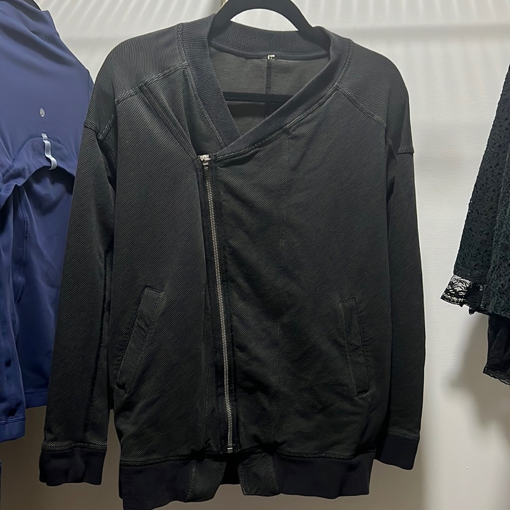 Lululemon size s/m